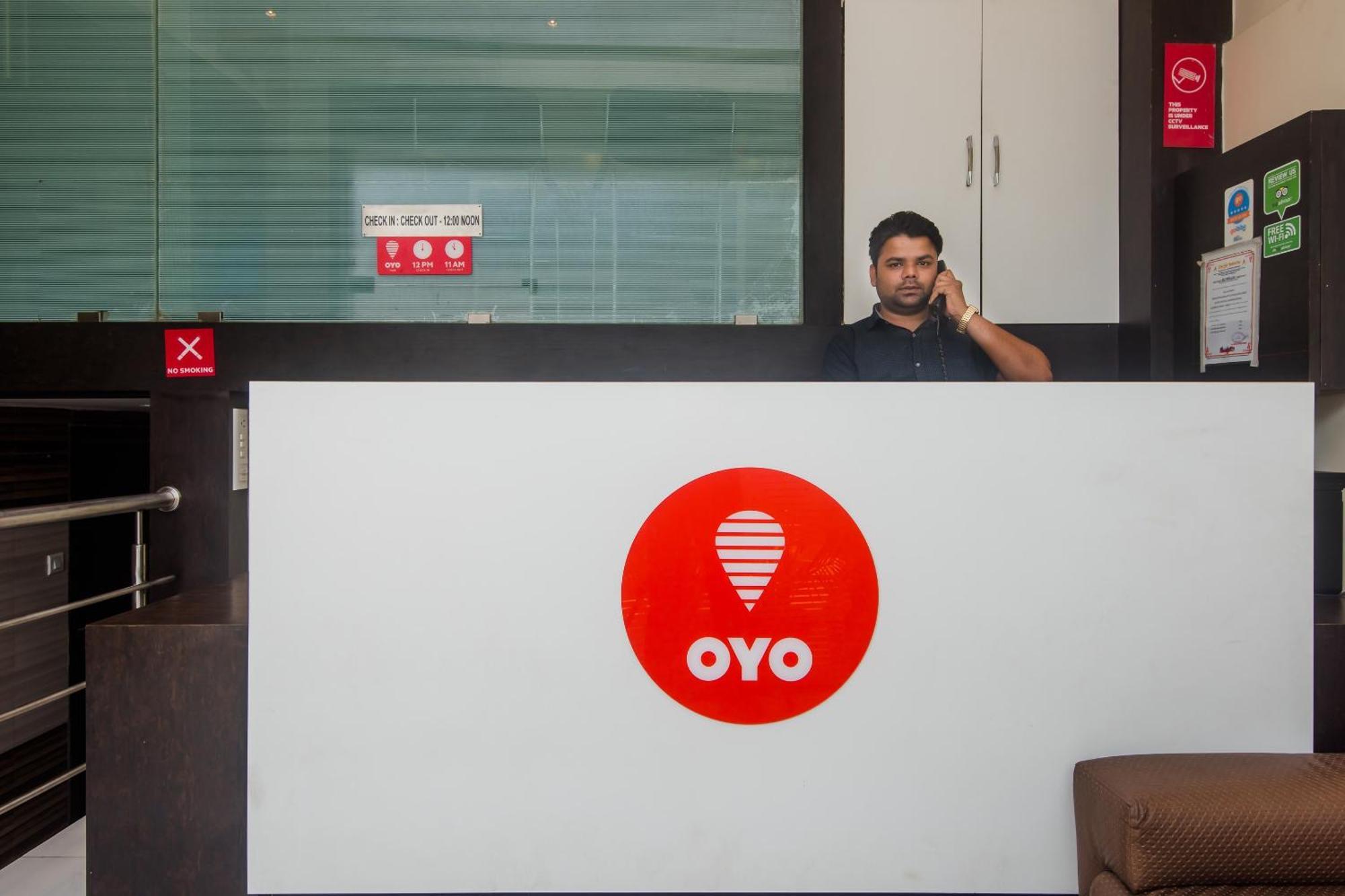 Oyo4083阿尔法大酒店 孟买 外观 照片